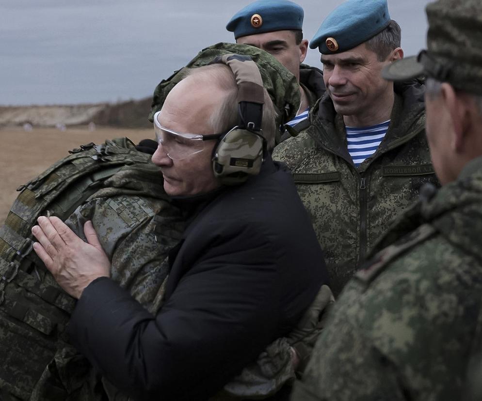 Putin na poligonie