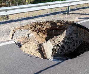 Obwodnica Bolesławia - najpierw zapadliska, teraz jezioro