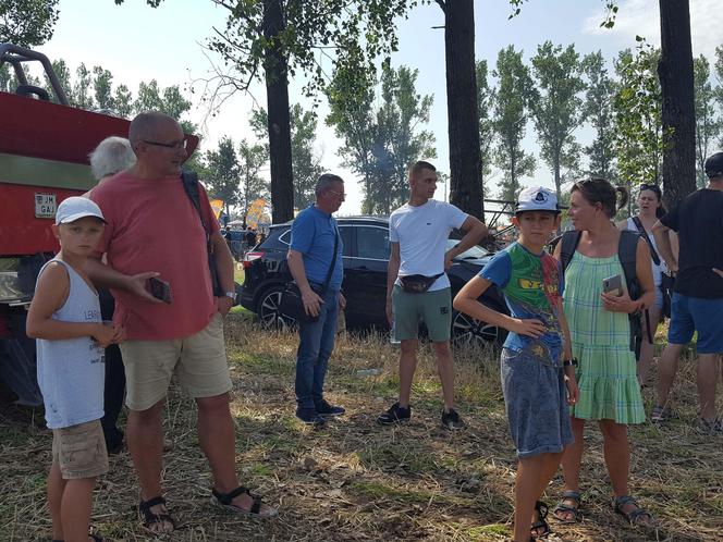 Festiwal starych ciągników w Wilkowicach. Setki maszyn, tysiące widzów i upał