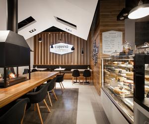 Wnętrze kawiarni Cafeina projektu mode:lina architekci