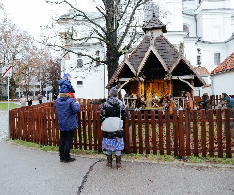 Żywa szopka bożonarodzeniowa w Warszawie