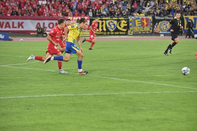 Elana Toruń - Widzew Łódź, zdjęcia z meczu 1/32 Fortuna Pucharu Polski. Święto kibiców przy ul. Bema