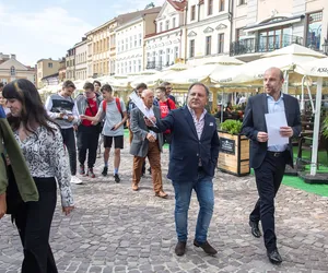 Nie tylko Robert Makłowicz, ale i Jan Kuroń przyjadą do Rzeszowa na festiwal Karpaty na widelcu 