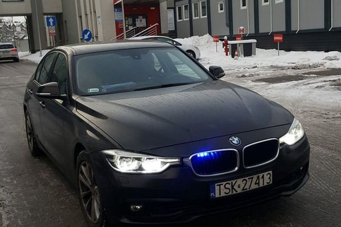 Nieoznakowany radiowóz BMW