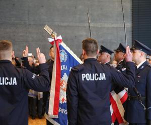 Nowych policjantów ma Małopolska. Teraz czeka ich szkolenie, a potem praca w terenie