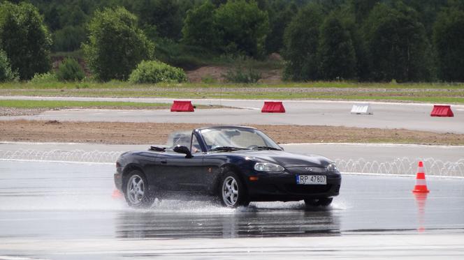 Mazda MX-5 - zlot 2014 fanów w Polsce na torze Jastrząb