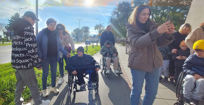 Upamiętnie daru krwi Krok za krokiem
