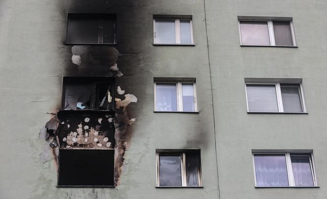14-latka zginęła w pożarze bloku w Rzeszowie! Poszkodowanych zostało wiele osób [ZDJĘCIA, AKTUALIZACJA]