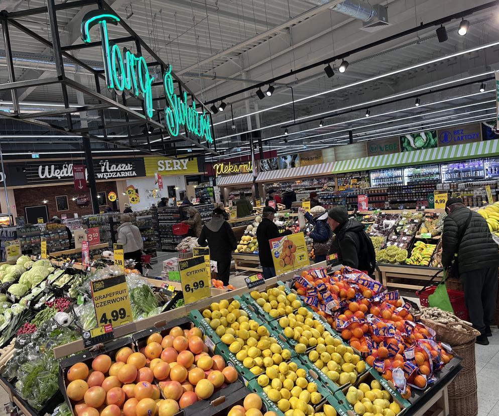 Tłumy gorzowian pojawiły się na otwarciu hipermarketu Carrefour w pasażu handlowym S1