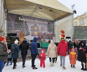 Jarmark Bożonarodzeniowy w Rzeszowie. Parada św. Mikołaj 2023 