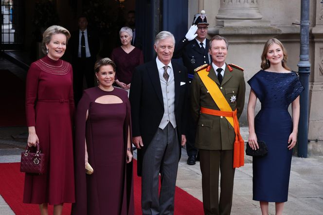 Wielki książę Luksemburga Henryk abdykował.