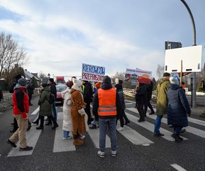 Protest na zakopiance w Gaju