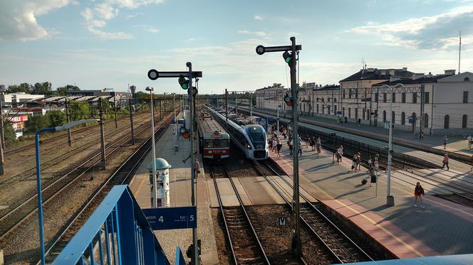 Białystok. Ponad 400 osób przeszło przez punkt informacyjny dla Ukraińców