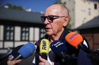 Sobiesław Zasada na czele wyprawy „Maluchami” do Monte Cassino