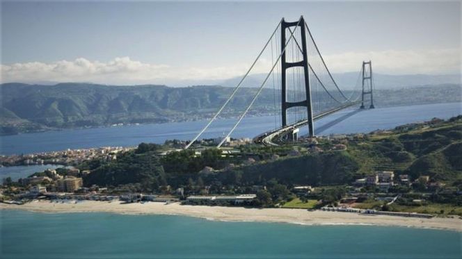 Wizualizacje mostu łączącego Sycylię z kontynentem