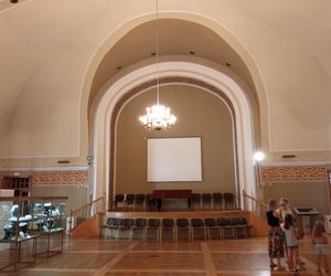 Synagoga w Lesznie