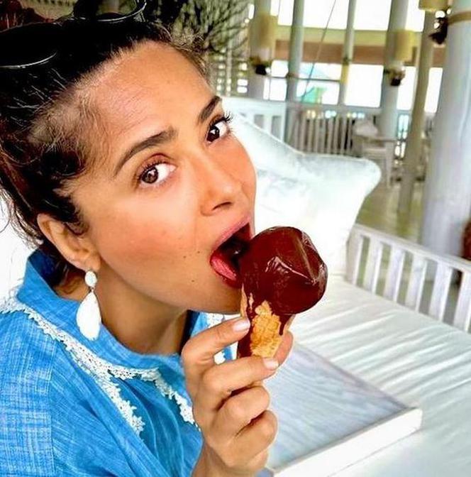 Salma kończy 55 lat! Jej nowe zdjęcie oszałamia