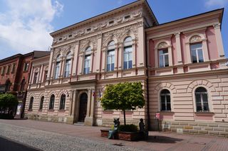 To małopolskie miasto jest dwa razy większe od Dubaju. Mało kto wie, że latem jest w nim tak gorąco, jak w arabskim kurorcie 