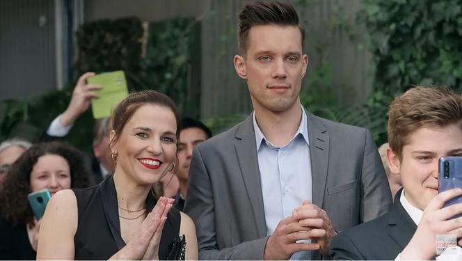 Pierwsza miłość po wakacjach. Marta po horrorze jaki urządzi jej Mateusz będzie z Piotrkiem? - WIDEO, ZDJĘCIA