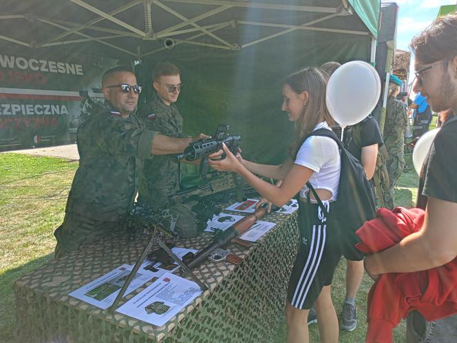 Piknik Wojskowy 18. Dywizji został zorganizowany na terenie zielonym przy aquaparku i stadionie miejskim w Siedlcach