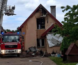Pożar i wybuch pod Olsztynem. Poparzona kobieta w szpitalu
