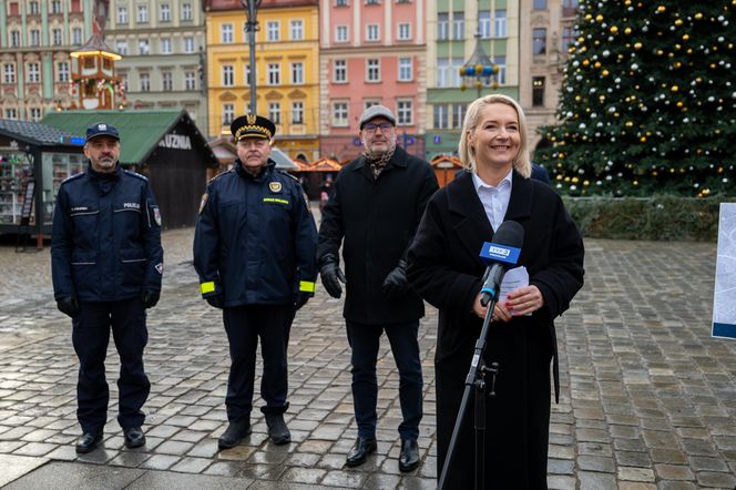 Tak najlepiej dojedziesz na Jarmark Bożonarodzeniowy 2024 we Wrocławiu