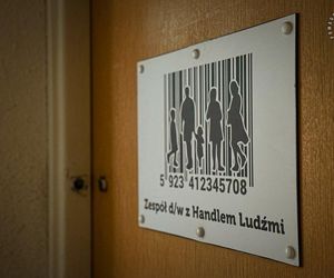 Małżeństwo prowadziło agencję towarzyską. Prali brudne pieniądze i czerpali korzyści z nierządu