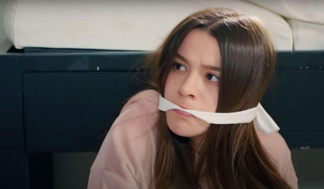 Porywacz Ragip znów zasadza się na Melis i Zeynep.