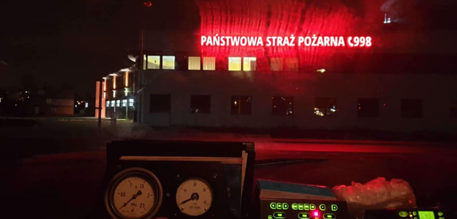 Oświęcim: Ogromny pożar w zakładach chemicznych