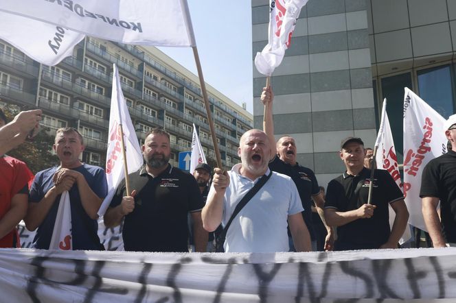 Protest górników i hutników ze Śląska w Warszawie