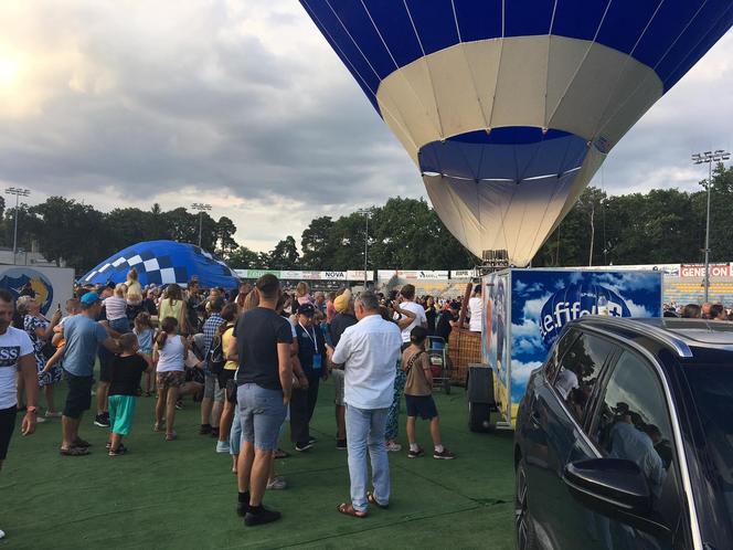 Fiesta balonowa na stadionie GKM-u Grudziądz