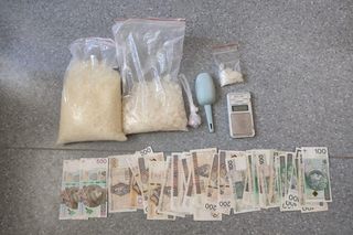 Policjanci z Inowrocławia zatrzymali zakochaną parę. Takie skarby znaleźli w garażu