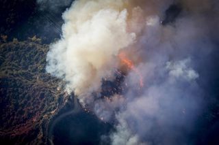  Piekło nad Los Angeles. Samoloty gaśnicze nie mogą latać. Sytuacja krytyczna!