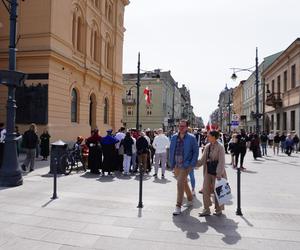 Pochód Juwenaliowy Łódzkich Uczelni. Studenci przejęli Łódź! [ZDJĘCIA]