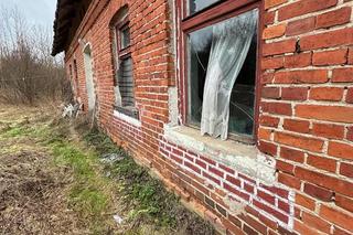 Mroczne dzieje domu pod Olsztynem z filmu „Cicha noc”. Doszło tam do morderstwa [ZDJĘCIA]