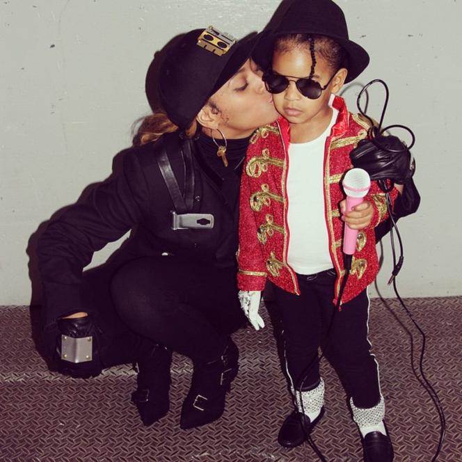 Beyonce i Blue Ivy jako Janet i Michael Jackson