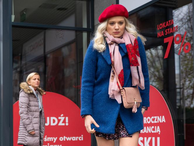 Zawsze warto, odcinek 10. Dorota (Katarzyna Zielińska), Patrycja (Dominika Pasternak)