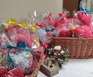 Pluszowe serduszka dla hospicjum