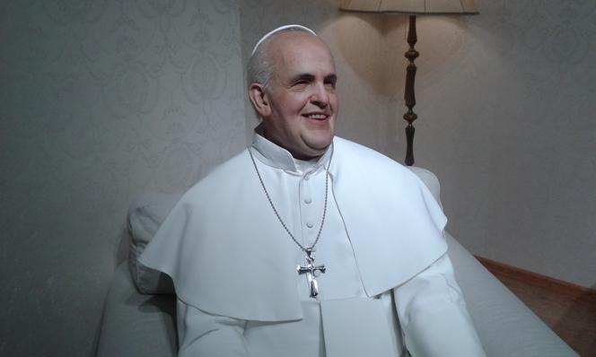 Papież Franciszek i Benedykt XVI w Krakowie! Można ich spotkać w muzeum figur woskowych [AUDIO, ZDJĘCIA]