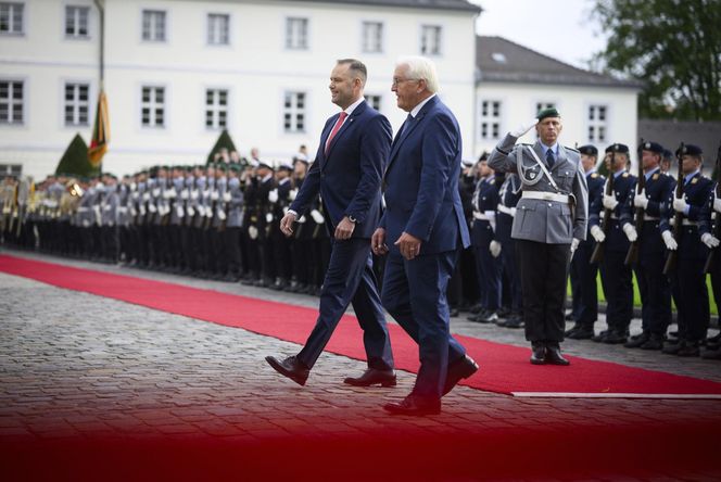 Niemcy mogłyby zacząć spłacać reparacje inwestując w polskie wojsko