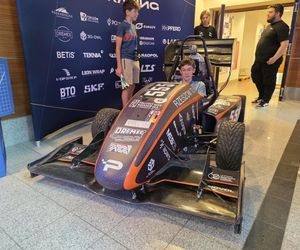 Studenci z Politechniki Rzeszowskiej zbudowali bolid