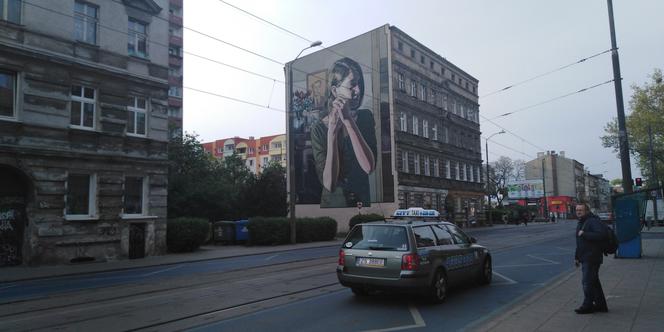Mural przy al. Powstańców Wlkp.