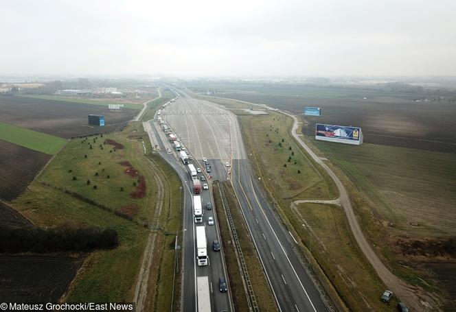 Protest rolników na A4 pod Brwinowem