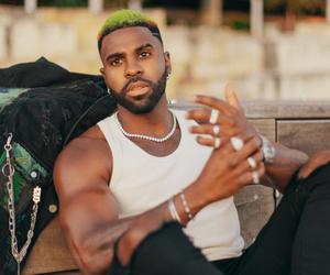 Jason Derulo zwolnił i przyspieszył tempo! Slow Low hitem na jesień 2023!