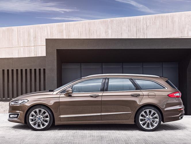 Ford Mondeo Vignale Turnier