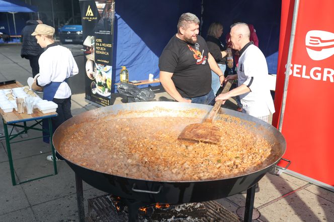 Kulinarny Ogień w Chorzowie już za nami. Wyjątkowe wydarzenie połączyło kucharzy, lekarzy i smakoszy na rynku