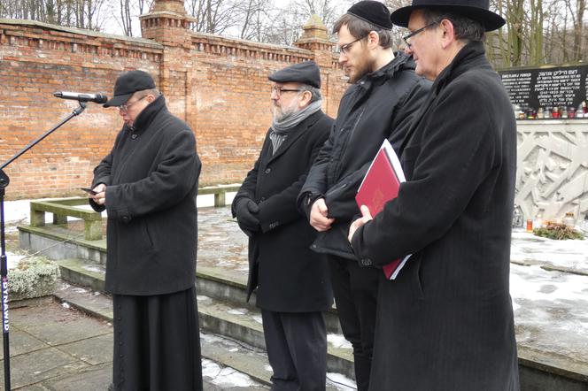 Dzień Judaizmu: modlitwa na cmentarzu żydowskim