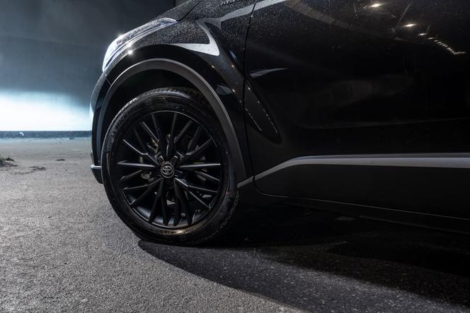 Toyota C-HR Black Edition