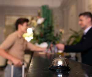 7. Recepcjonista w hotelach i pensjonatach