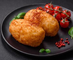 Resztki z wczorajszego obiadu na kulinarnym piedestale. Te kotlety to prawdziwy hit